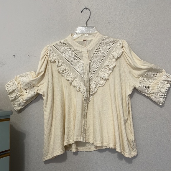 FREE PEOPLE BUTTON DOWN BLOUSE - Picture 2 of 14